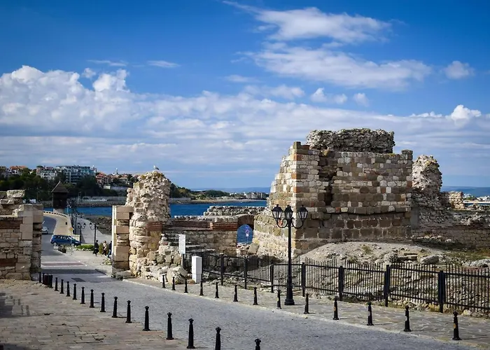 Messambria - Bastet Bs Lejlighed *